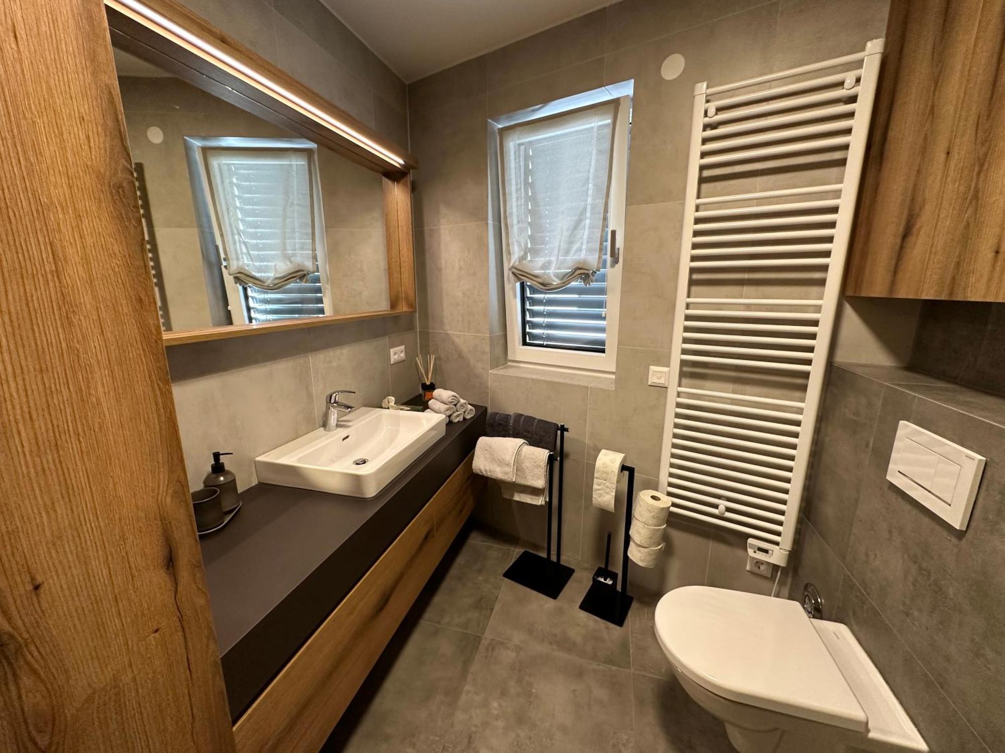 Apartment Deluxe Ossiacher See - Gerlitzen Sattendorf Kültér fotó